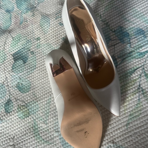 White Pumps by Jenn Ardor - Picture 3 of 6
